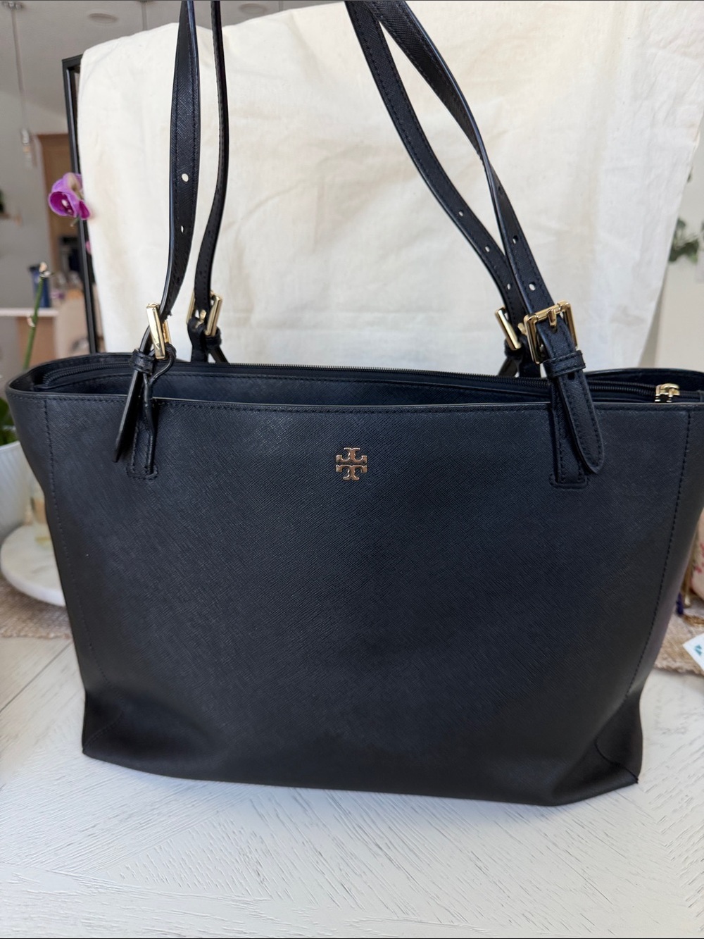 Tory Burch Emerson Large Black Saffiano Leather Tote Shoulder Bag Gold Hardware